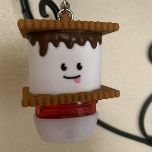 Meet your Posher, Mel